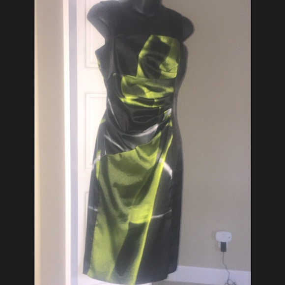 Le Château cocktail dress - Picture 5 of 8